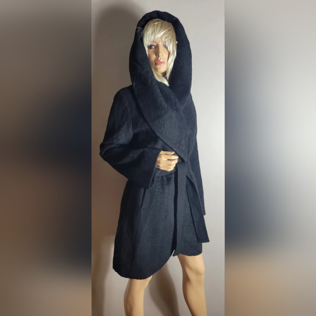Tahari Doubleface Wool Wrap Dress Coat Hooded Black L Belted Fits More Like A M